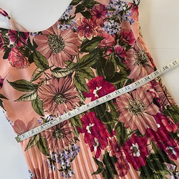 NWT Leith Coral and Pink Floral Midi Dress with Pleated Skirt M - Picture 14 of 15